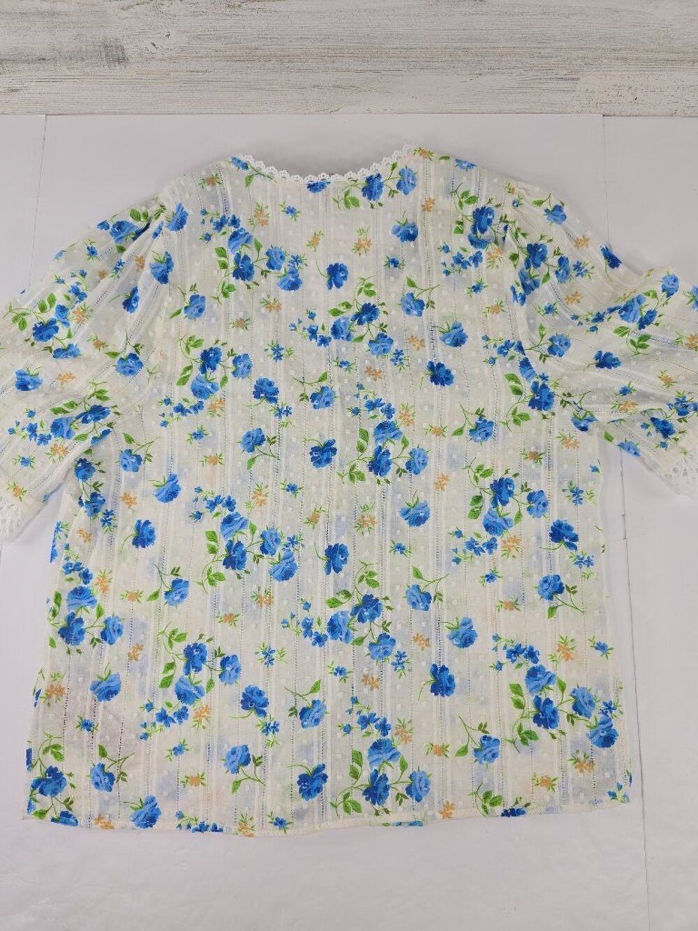 Nanette Lepore Shirt Women's SMALL White Blue Floral Button Puff Sleeve Blouse.. - Picture 3 of 16